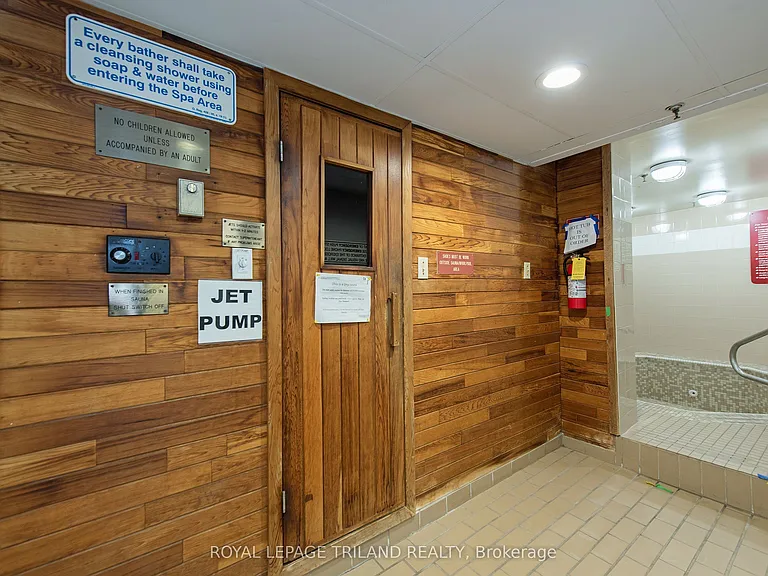 155 Kent St #606 — Photo 36