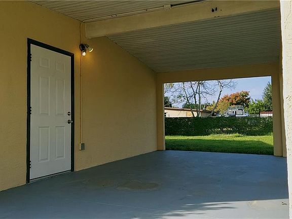 4th image of 21480 Mallory Ave