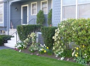 23 Fawn Ridge Ln, Wilton, CT 06897