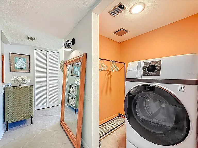 360 N Bayshore Blvd #108 — Photo 13