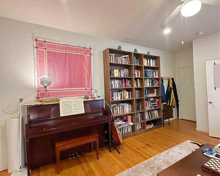 322 S 11th St #5 — Photo 2