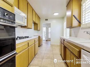 20802 Stephanie Dr, Winnetka, CA 91306