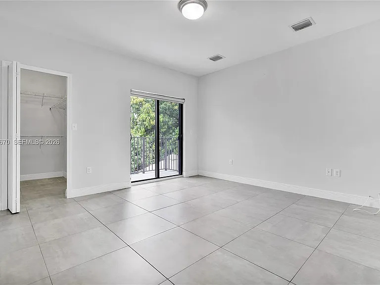 4390 E 10th Ave #4390 — Photo 24