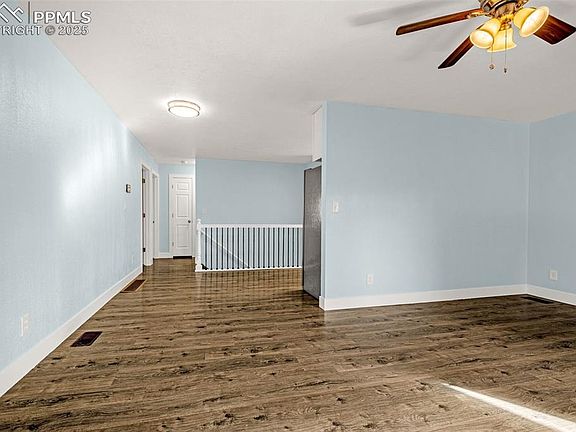 5th image of 7211 Rising Moon Dr