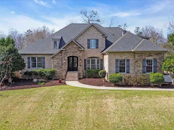24 Bay Point Way, Taylors, SC 29687
