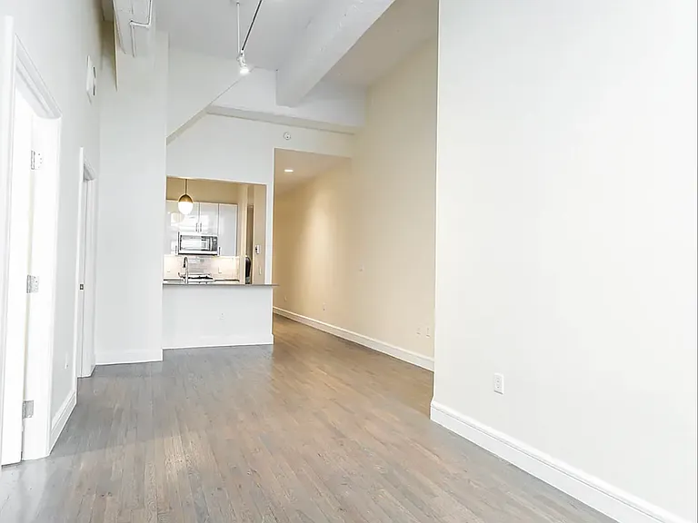 110 Greenwich St #3C — Photo 3