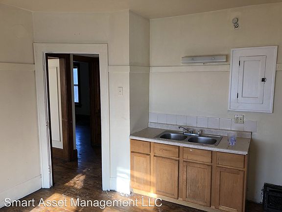 4th image of 2720 N 49th St 2720 N 49th St