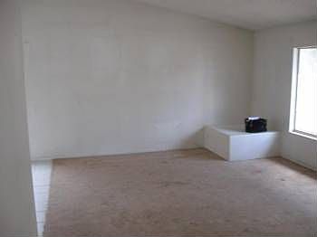 2nd image of 6613 Hyde Ave