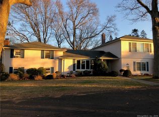 42 Anchorage Cir, Groton, CT 06340