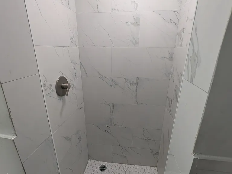 1113 Portland Cobalt Rd #8 — Photo 1