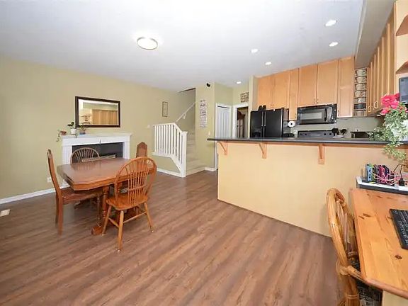 5th image of 33751 7th Ave #122
