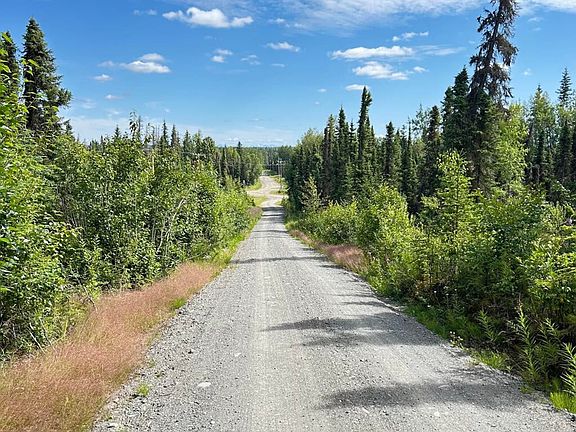 2nd image of 30499 Arc Loop Rd
