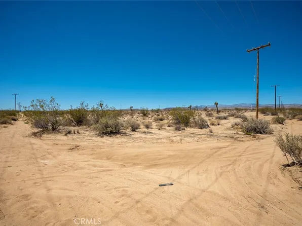 1234 Landers Ln, Landers, CA 92285