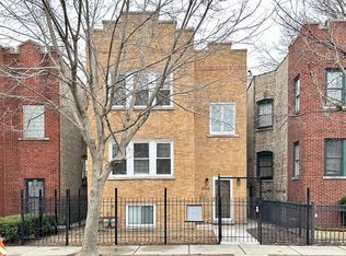 3045 W Addison St #6H, Chicago, IL 60618