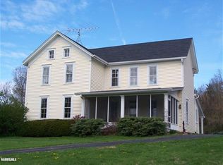 8666 S Whitton Rd, Hanover, IL 61041