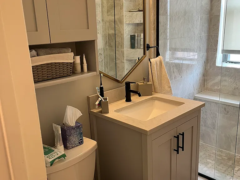 1 Scott Cir #504 — Photo 7