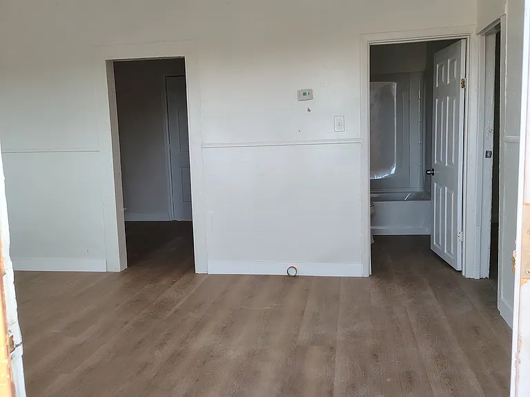 420 N Morrison Ave #1/2 — Photo 4