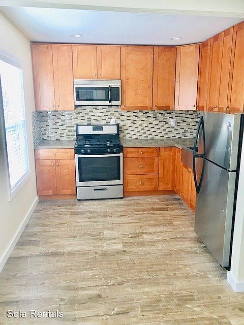 2nd image of 528 W 78th St APT 1