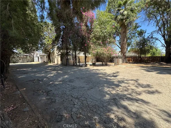 7521 Wilbur Ave, Reseda, CA 91335