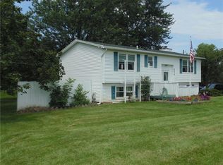 2234 Olmstead Rd, Bloomfield, NY 14469