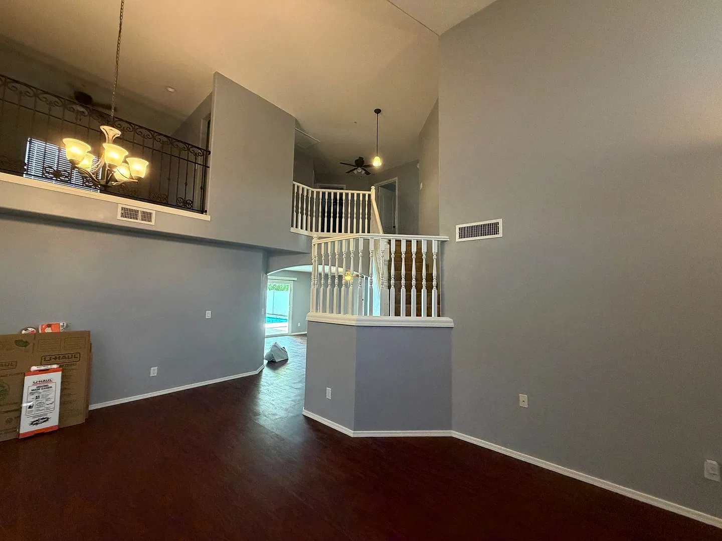 4 bed, 3.0 bath, 2119 sqft, $4,195 — Photo 2