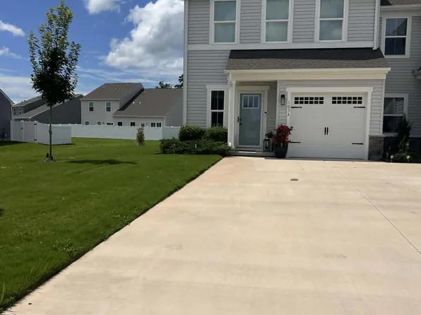 103 Mizzen Way # A, Elizabeth City, NC 27909