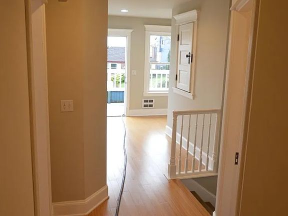 5th image of 420 Highland Dr #2