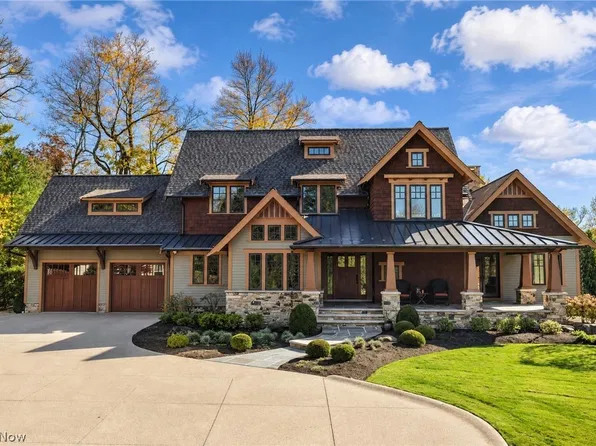 468 Bentleyville Rd, Moreland Hills, OH 44022