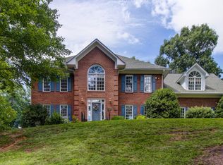 1615 Sunberry Cir, Roanoke, VA 24018