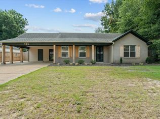 906 Arlington Dr, West Memphis, AR 72301