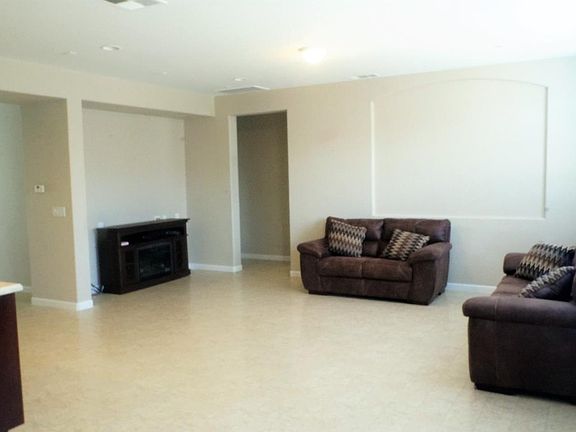5th image of 2329 N Rock Creek Dr
