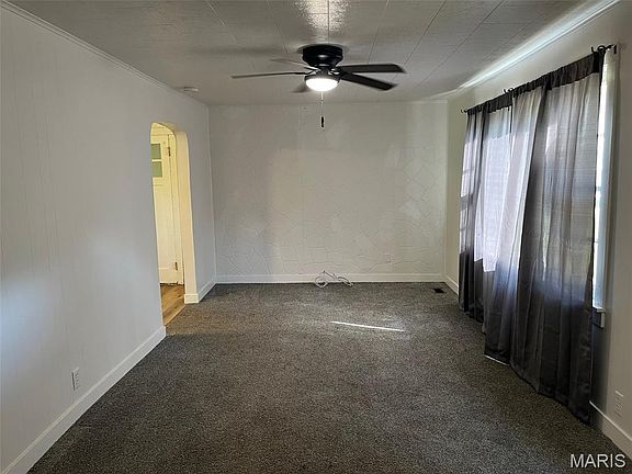 3rd image of 501 Hoffman St