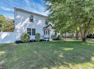 106 Country Club Rd, Pine Hill, NJ 08021