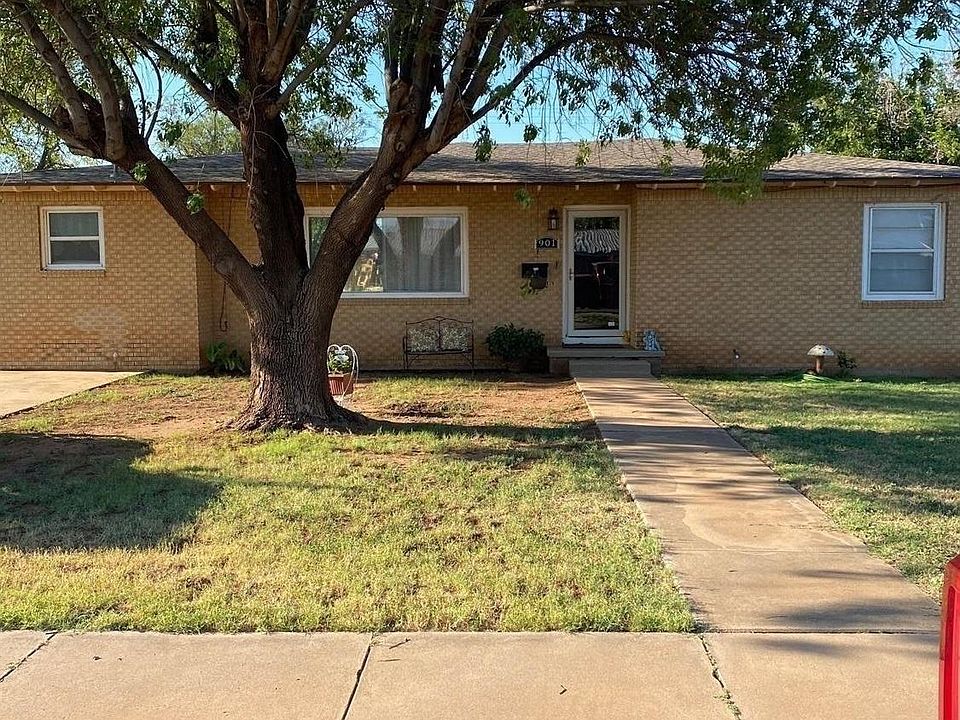 1st image of 901 E Oak St