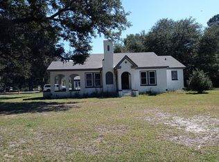 31 Church St, Yemassee, SC 29945