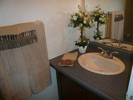 Orangevale Plaza Townhomes — Photo 17