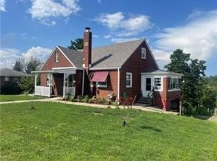 33 Orchard Ln, Monongahela, PA