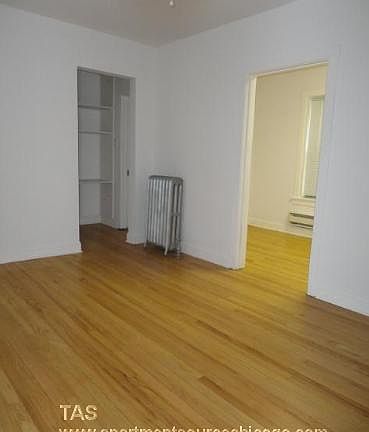 5th image of 2241 N Bissell St APT 2E