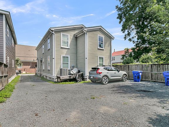 5th image of 5 Strawberry Ln APT A
