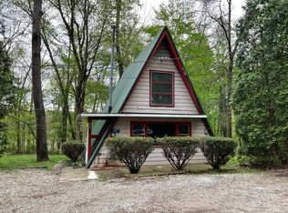 8800 Tamarack Ave, North Canton, OH 44720