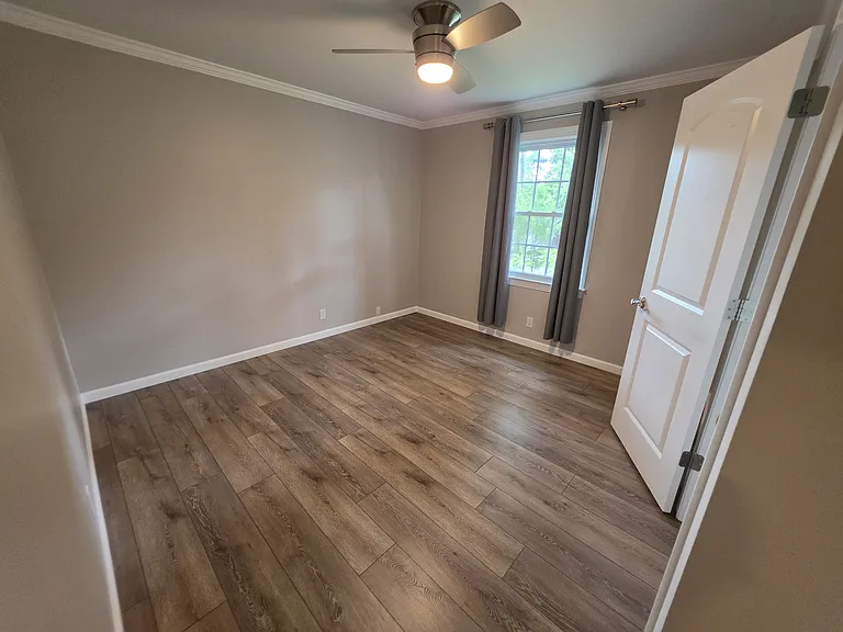 218 Colt Dr — Photo 7