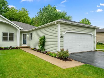 471 W Miller Ave, Hinckley, IL, 60520
