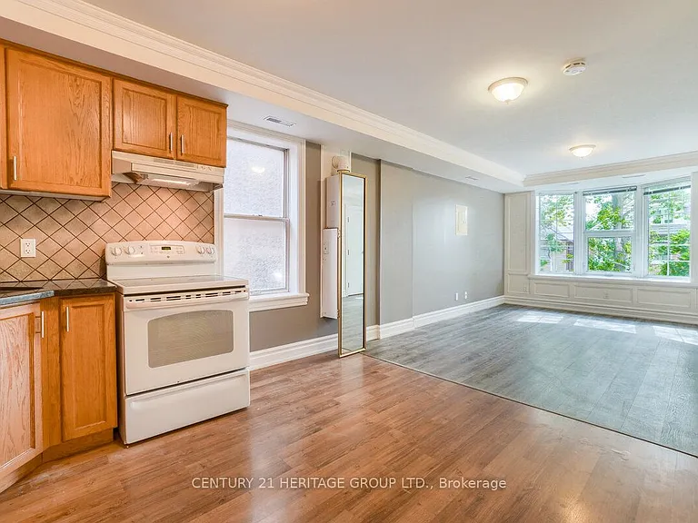 57 Beatrice St #2 — Photo 17
