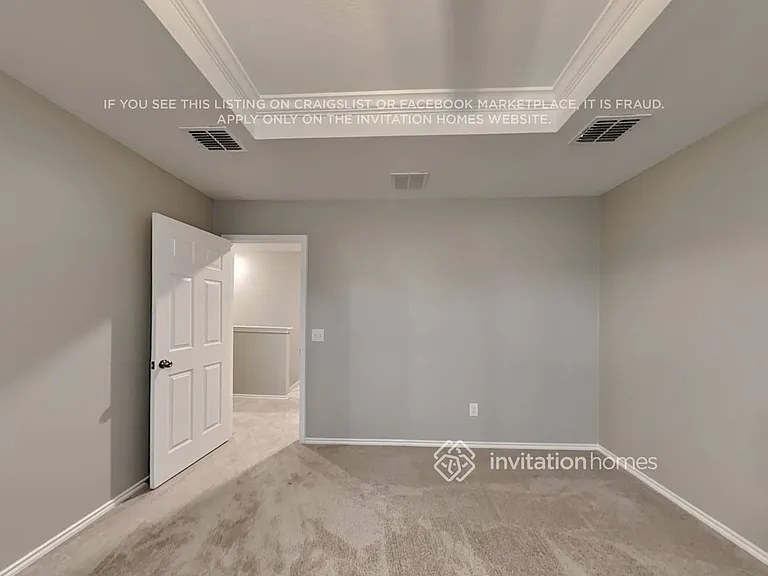 1434 Embrook Trl — Photo 8