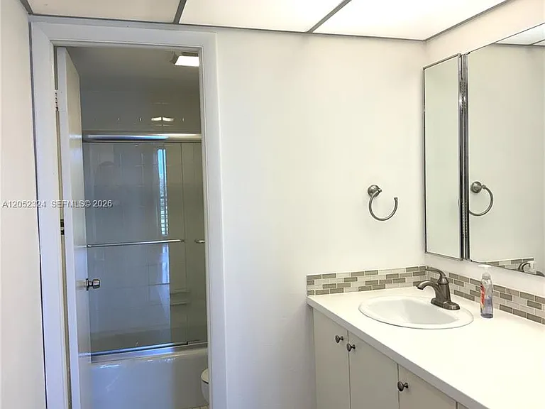 3800 N Hills Dr #401 — Photo 17
