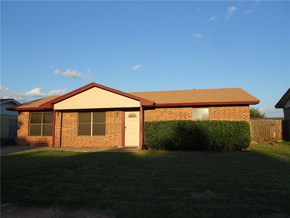 1st image of 3733 Scranton Ln
