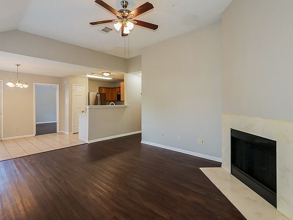 5th image of 9210 Golden Sunshine Dr