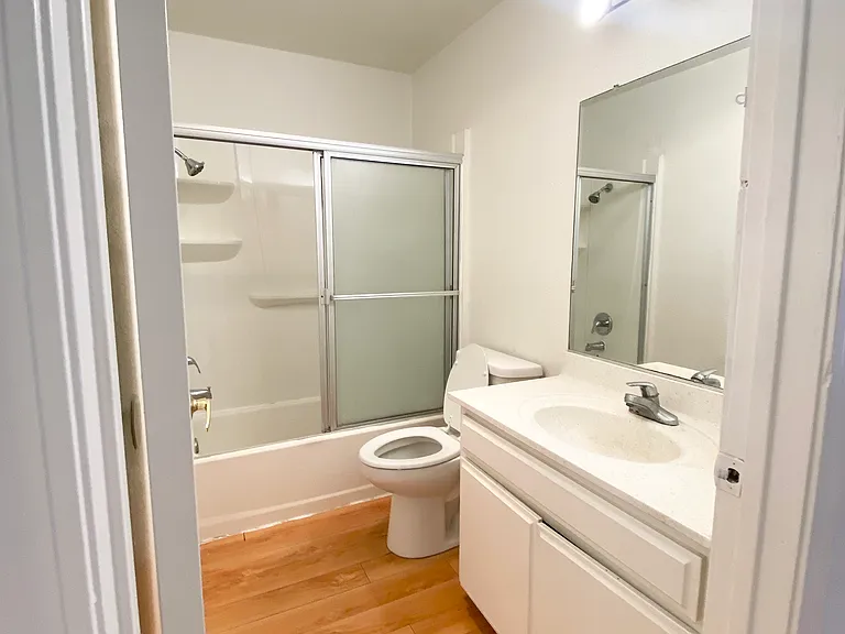 158 N Normandie Ave #201 — Photo 9