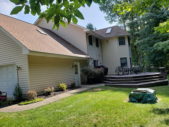 2nd image of 84 Hickory Hollow Dr
