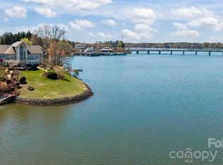 16101 Woolwine Rd, Charlotte, NC 28278